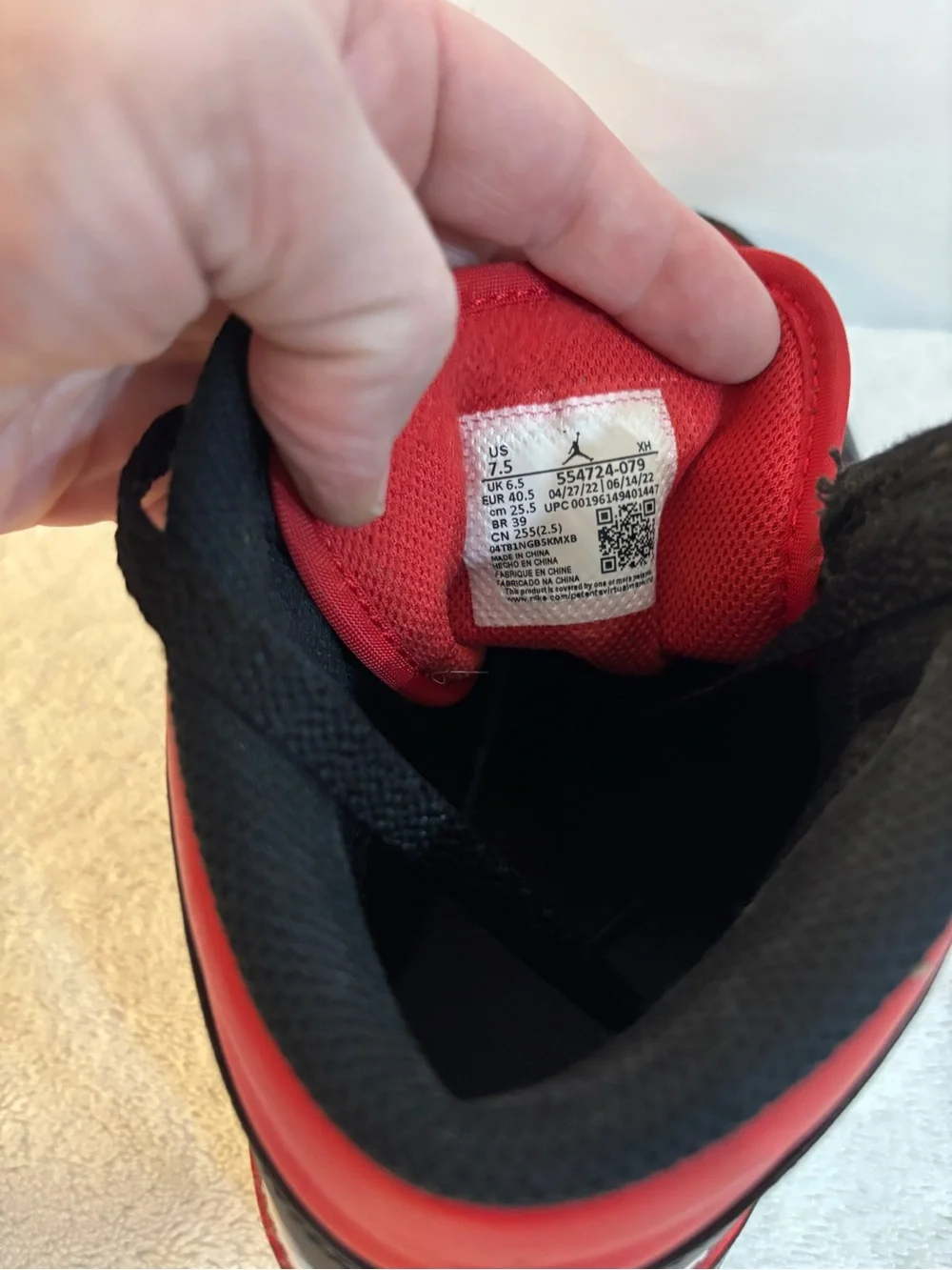 Jordan mid “bred